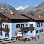 Hotell Eira Bormio