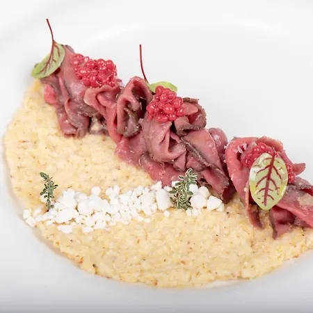 Eira Готель Борміо