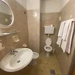 Eira Hotel 2*