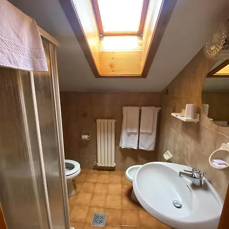 Eira Hotel 2*