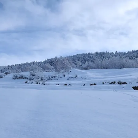 Готель Eira 2*